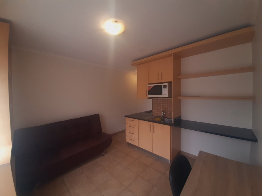 To Let 1 Bedroom Property for Rent in Bult North North West